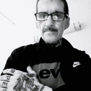 Meet your Posher, Raymond